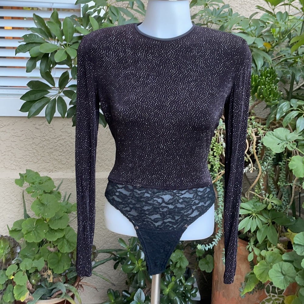 Vintage black/silver Cache bodysuit with long sleeves and zipper on the back